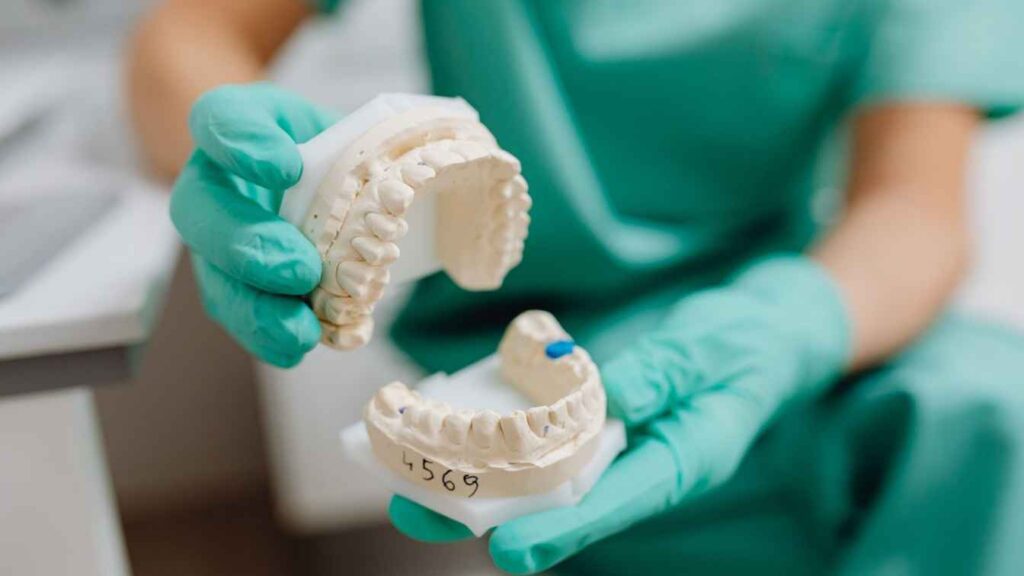 Ceramic Dental Implants India